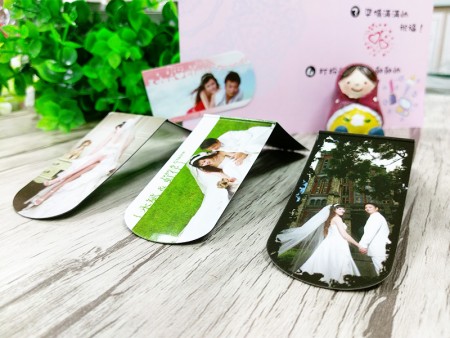 Pembatas buku magnet perkahwinan